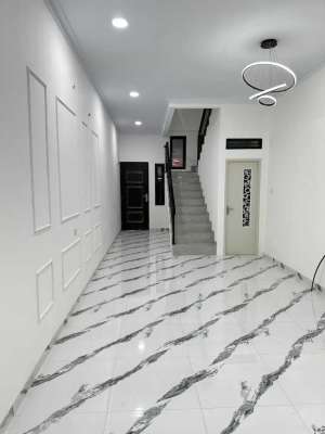 RUMAH BRANDNEW 3 LANTAI TANJUNG DUREN lokasi di Jakarta Barat, tersedia melalui melalui situs Olx