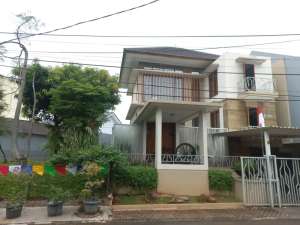 RUMAH DIJUALBSD XIV NUSALOKA, TANGERANG SELATAN lokasi di Tangerang Selatan Kota, tersedia melalui melalui situs Olx