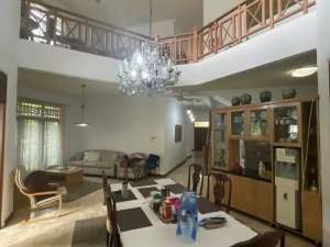 RUMAH DIJUAL MURAH DI PEJATEN DALAM CLUSTER lokasi di Jakarta Timur, tersedia melalui melalui situs Olx