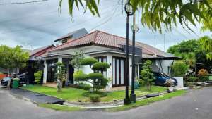 Rumah Elit Pagutan Residence 188m2 full interior lokasi di Mataram Kota, tersedia melalui melalui situs Olx