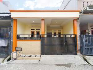 Rumah Hadap Utara 10 Mnt ke RS SARI ASIH CIPONDOH Dibantu KPR J-13159 lokasi di Tangerang Kota, tersedia melalui melalui situs Olx