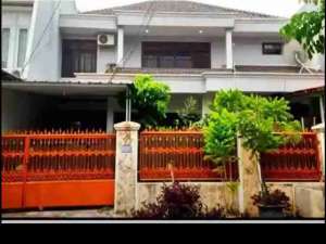 rumah megahkokohduren sawit lokasi di Jakarta Timur, tersedia melalui melalui situs Olx