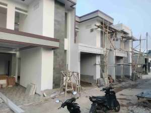 Rumah mewah 2 Lantai Cilangkap Depok lokasi di Depok Kota, tersedia melalui melalui situs Olx