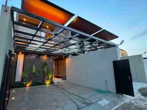 Rumah Mewah Full Furnished dan Kolam Renang Pribadi lokasi di Sleman Kab., tersedia melalui melalui situs Olx