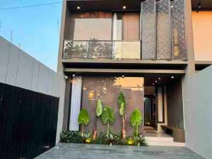 RUMAH MEWAH FULL FURNISHED DAN PRIVATE POOL DI GENTAN JL KALIURANG KM 9 NGAGLIK SLEMAN DEKAT KAMPUS UII KALIURANG YOGYAKARTA lokasi di Sleman Kab., tersedia melalui melalui situs Olx