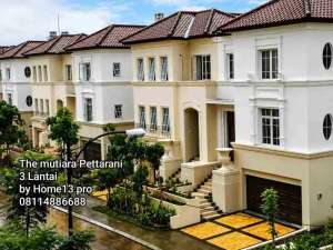 Rumah Mewah The Mutiara Pettarani Makassar 3 Lantai dekat Panakukang Boulevard Hertasning lokasi di Makassar Kota, tersedia melalui melalui situs Olx