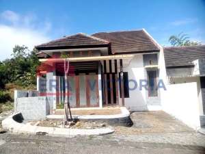 Rumah Murah di Perumahan Bukit Podang Waterpark Kediri lokasi di Jombang  Kab., tersedia melalui melalui situs Olx