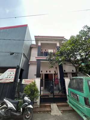 Rumah StrategisKosanRuang Usaha Aktif di Bandung Timur Nego lokasi di Bandung Kota, tersedia melalui melalui situs Olx