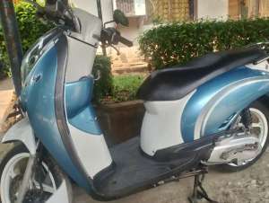 Jual bekas Scoopy 2011 mulus,lokasi di Depok Kota