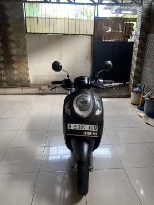 Jual bekas Scoopy Stylish Keyless,lokasi di Jakarta Barat