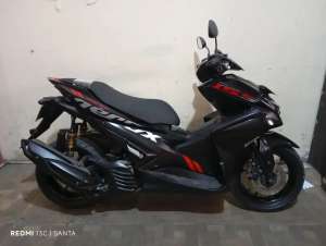 Jual bekas Super Diskon Yamaha Aerox 155 Tahun 2020 Surat komplit,lokasi di Bekasi Kab.