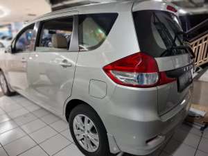 Jual bekas Suzuki Ertiga 2017 Bensin,lokasi di Surabaya Kota