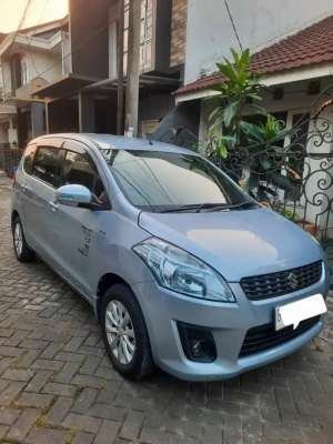Jual bekas Suzuki Ertiga GL MT,lokasi di Bekasi Kota