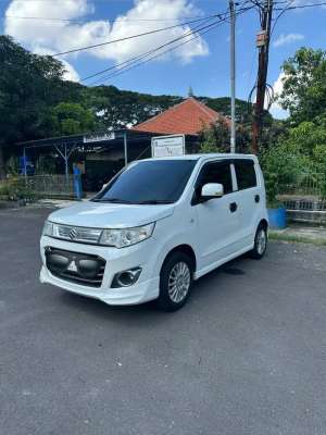 Jual bekas Suzuki Karimun Wagon R 2015 Bensin,lokasi di Surabaya Kota