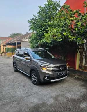 Jual bekas Suzuki XL7 Beta AT 2021,lokasi di Bekasi Kota