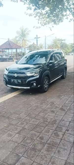 Jual bekas SUZUKI XL7 HITAM,lokasi di Kab. Badung