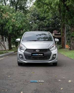 Jual bekas TERMURAH SIRION RS MANUAL 2013 DAIHATSU SIRION MT,lokasi di Jakarta Utara
