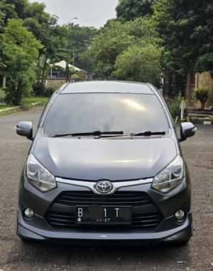 Jual bekas Toyota Agya TRD Sportivo S Matic 2017 Dark Grey Metalic,lokasi di Jakarta Timur