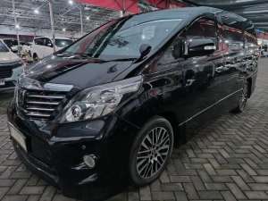 Jual bekas Toyota Alphard 2010,lokasi di Semarang Kota