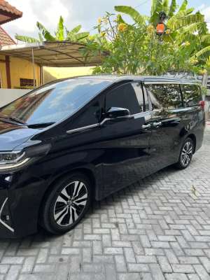 Jual bekas Toyota Alphard 2022 Bensin,lokasi di Semarang Kota