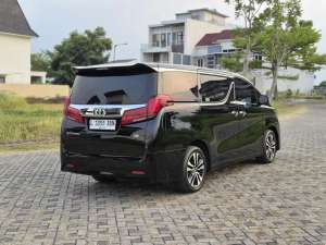 Jual bekas Toyota Alphard 2022 Bensin,lokasi di Malang Kota