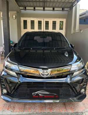 Jual bekas toyota avanza veloz 1.5 matic 2019,lokasi di Makassar Kota