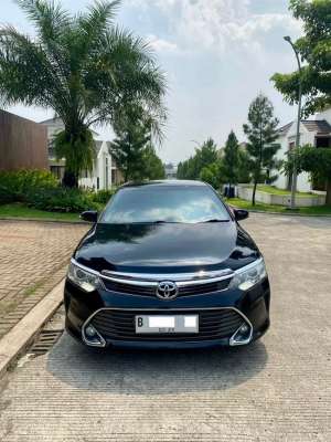 Jual bekas Toyota Camry 2016 Bensin,lokasi di Bogor Kota