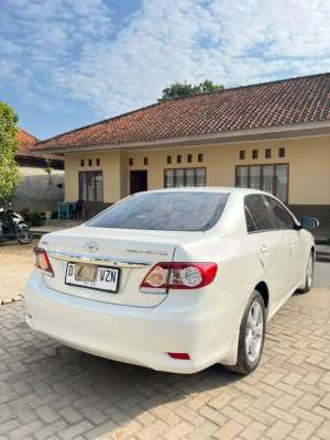 Jual bekas Toyota Corolla Altis 2013 Bensin,lokasi di Bandung Kota