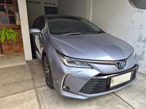 Jual bekas Toyota Corolla Altis 2023 Hybrid,lokasi di Jakarta Timur
