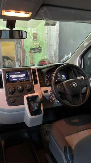 Jual bekas Toyota Hiace 2024 Diesel,lokasi di Sidoarjo  Kab.