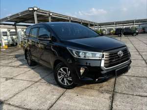 Jual bekas Toyota Kijang Innova2.4 V At 2022,lokasi di Jakarta Timur