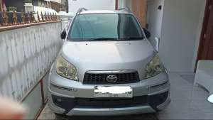Jual bekas Toyota Rush 1.5 S AT TRD 2013 - Silver Low KM Jual Cepat,lokasi di Jakarta Selatan