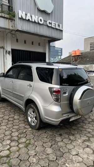 Jual bekas Toyota Rush Manual 2013,lokasi di Bandar Lampung Kota