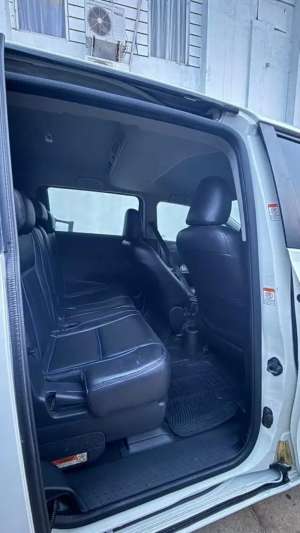 Jual bekas Toyota sienta v metic,lokasi di Jakarta Utara