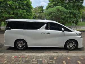 Jual bekas Toyota Vellfire 2016 2.5 ZG Bensin AT,lokasi di Bogor Kab.
