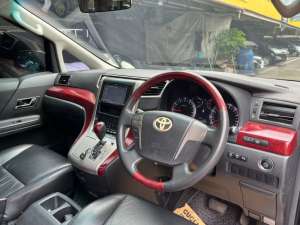 Jual bekas Toyota Vellfire 2.4 2009,lokasi di Jakarta DKI