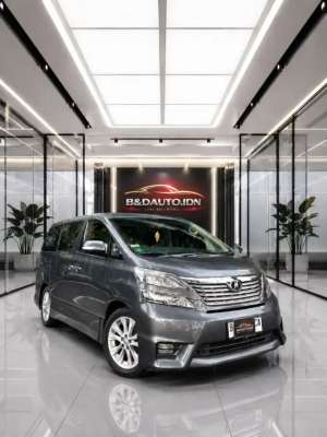 Jual bekas Toyota Vellfire Z Premium Sound 2.4 CBU 2010,lokasi di Jakarta Timur