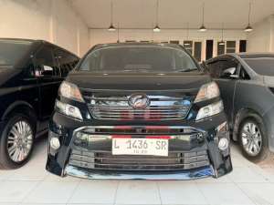 Jual bekas Toyota Vellfire ZG CBU 2,4 AT 2014 Pilot Seat Bisa Kredit DP MINIM TT,lokasi di Surabaya Kota