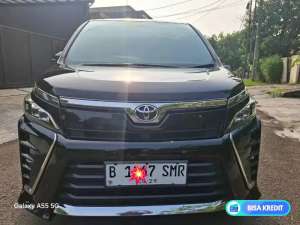 Jual bekas Toyota Voxy 2019,lokasi di Jakarta Selatan
