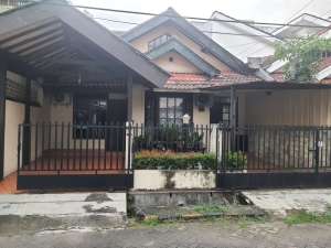 Turun Harga Rumah - Sektor 5 Bintaro, Tangerang Selatan lokasi di Tangerang Selatan Kota, tersedia melalui melalui situs Olx