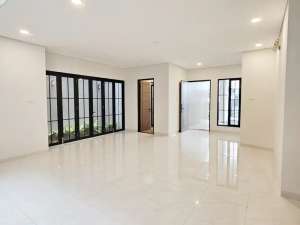 UNIT NEW, Siap HUNI Rumah Kemang - Ampera Dijual. Komplek. NEGO lokasi di Jakarta Selatan, tersedia melalui melalui situs Olx