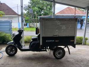 Jual bekas Viar Karya Box Aluminium,lokasi di Sleman Kab.