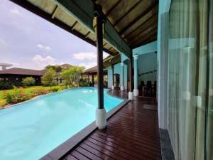 Villa Mewah Graha Helvetia Medan LT 2.193 M Private Pool lokasi di Medan Kota, tersedia melalui melalui situs Olx