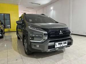 Jual bekas Xpander Cross 2022 Matic Km 65 rb,lokasi di Surabaya Kota