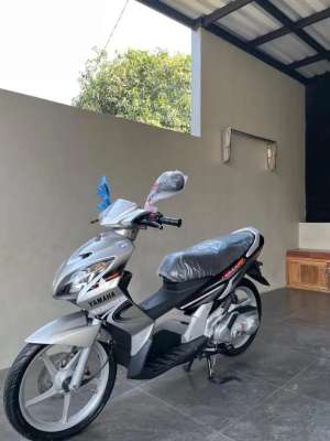 Jual bekas Yamaha nouvo z 2006,lokasi di Bekasi Kota