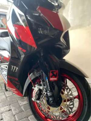 Jual bekas YAMAHA XMAX 2023 FULL MODIF PREMIUM,lokasi di Sleman Kab.