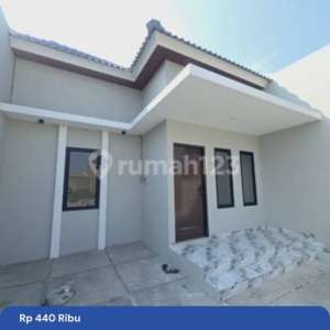  , tersedia melalui melalui situs Rumah123