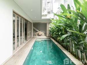 3 Bedroom Villa for rent in Seminyak, Bali lokasi di Kab. Badung, tersedia melalui melalui situs Olx