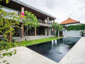 4 Bedroom Villa for sale in Pererenan, Bali lokasi di Kab. Badung, tersedia melalui melalui situs Olx