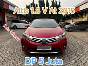 Jual bekas 5JT ALTIS V AT 2015 RED EDITION SUPER RARE COLOUR,lokasi di Tangerang Kota